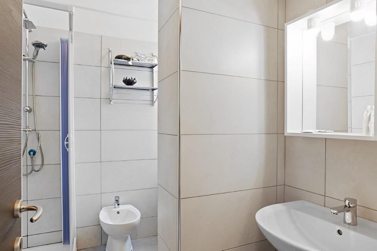 Vgm-Apartments Gimma Барі Екстер'єр фото
